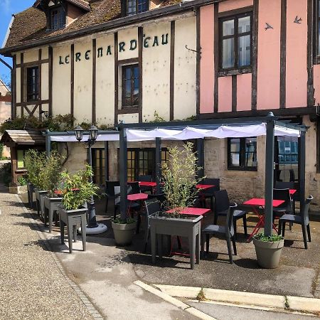 Hotel Auberge Du Renard'Eau Bèze Esterno foto